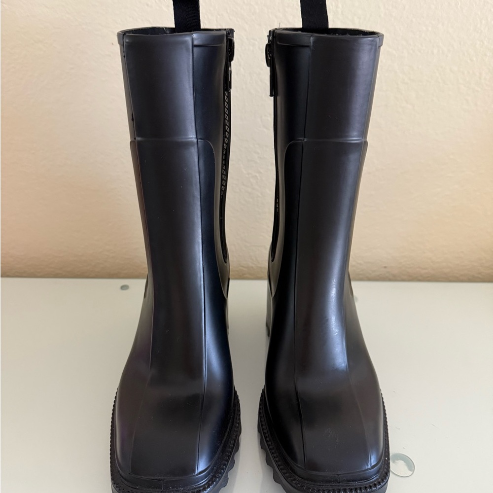 INC International Concepts Eddie Lug-Sole Rain Boots